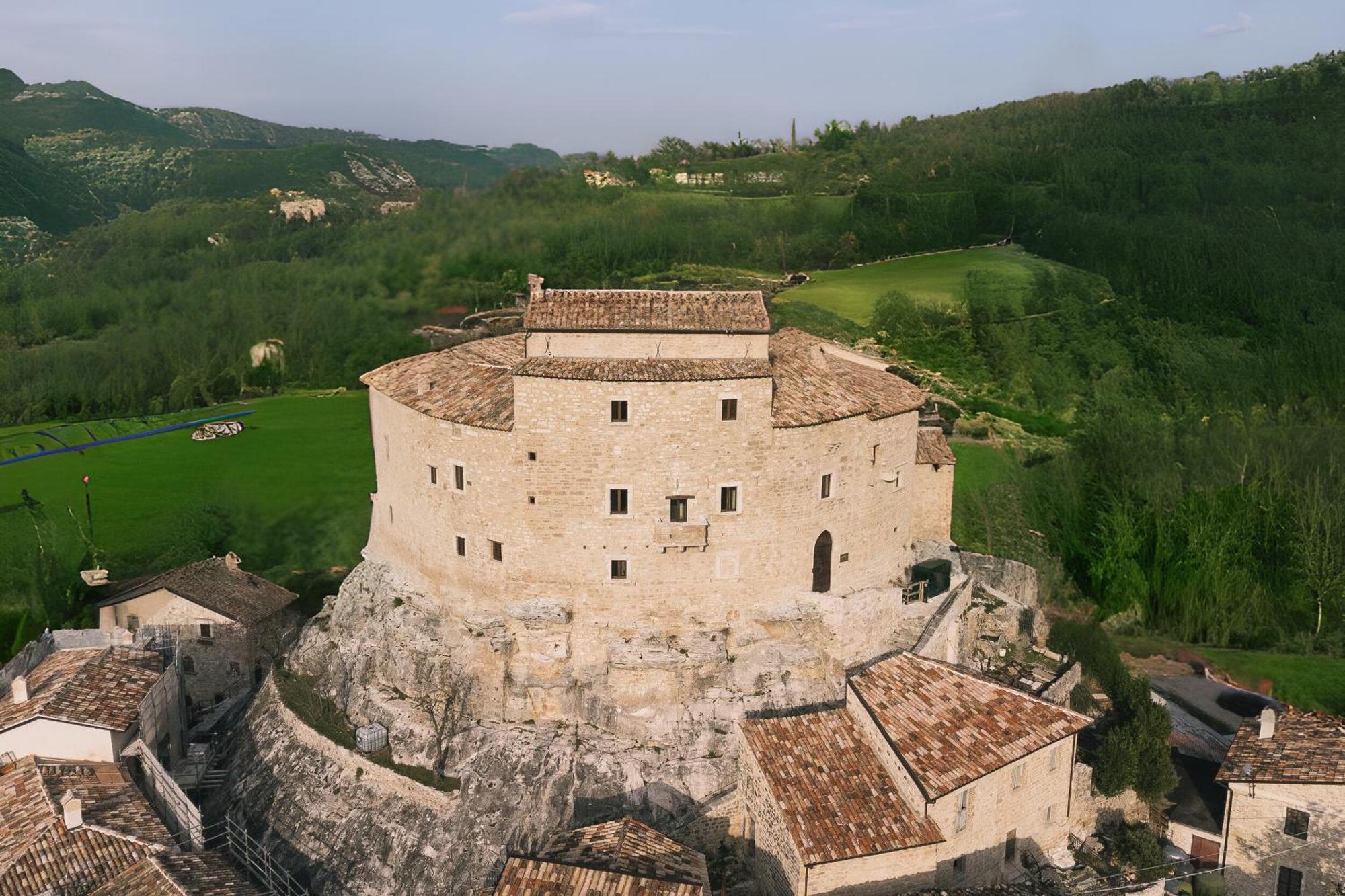 Castel Di Luco 호텔 아쿠아산타 테르메 외부 사진